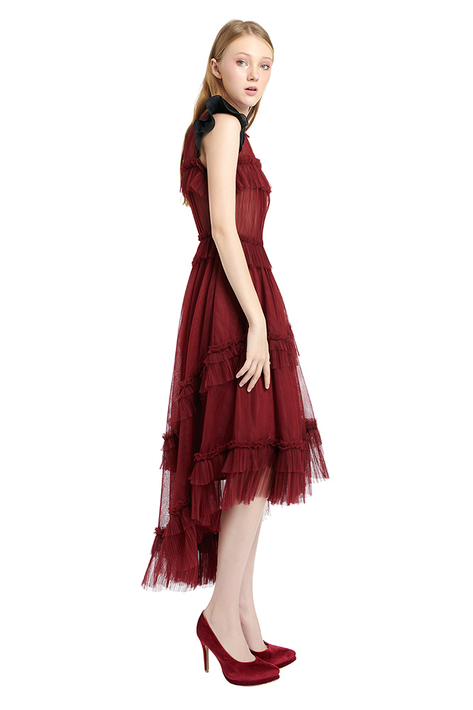 side view of the dress